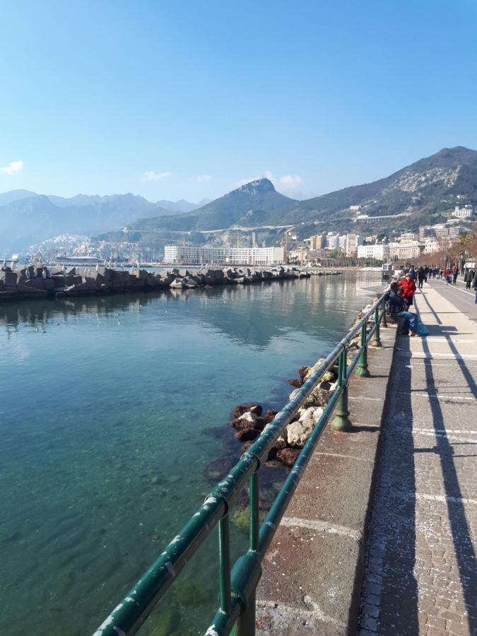 Salerno Centraal Apartment Luaran gambar