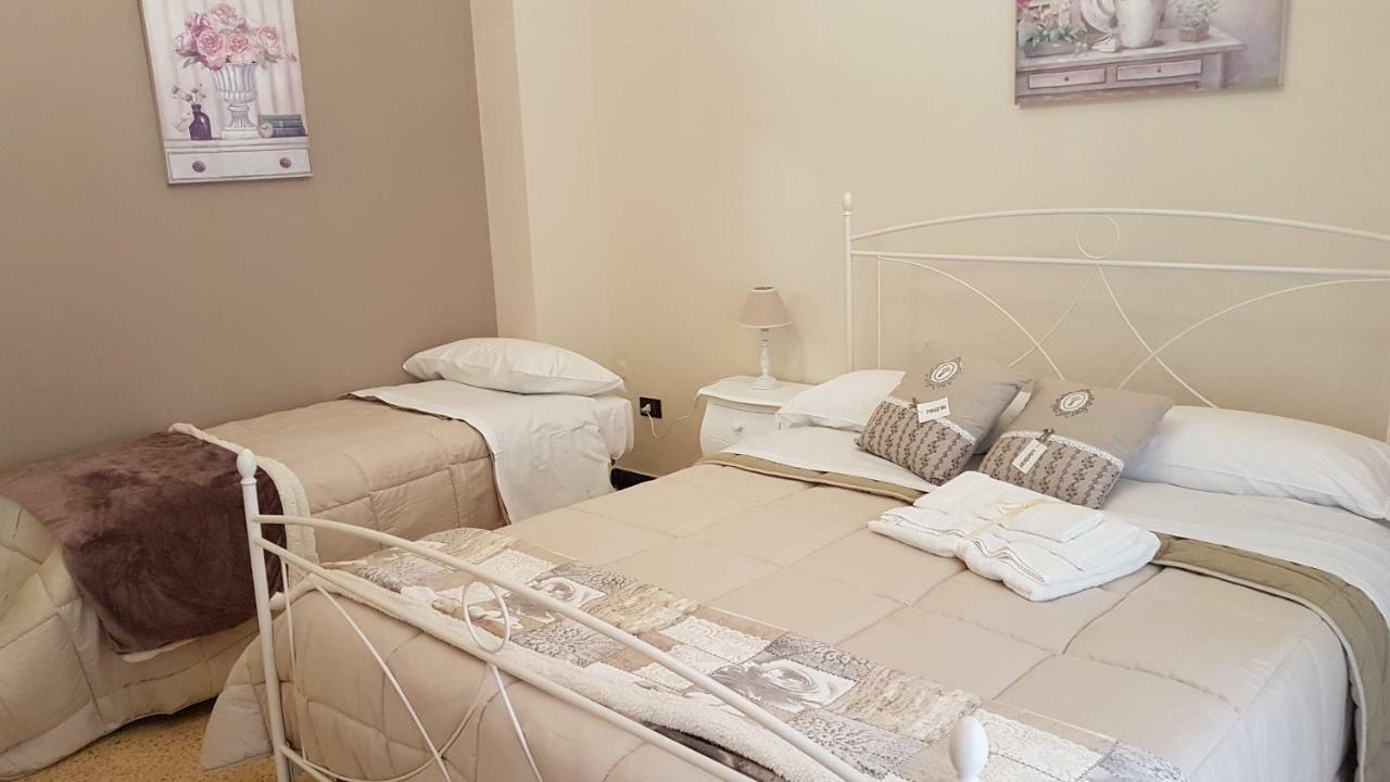 Salerno Centraal Apartment Luaran gambar