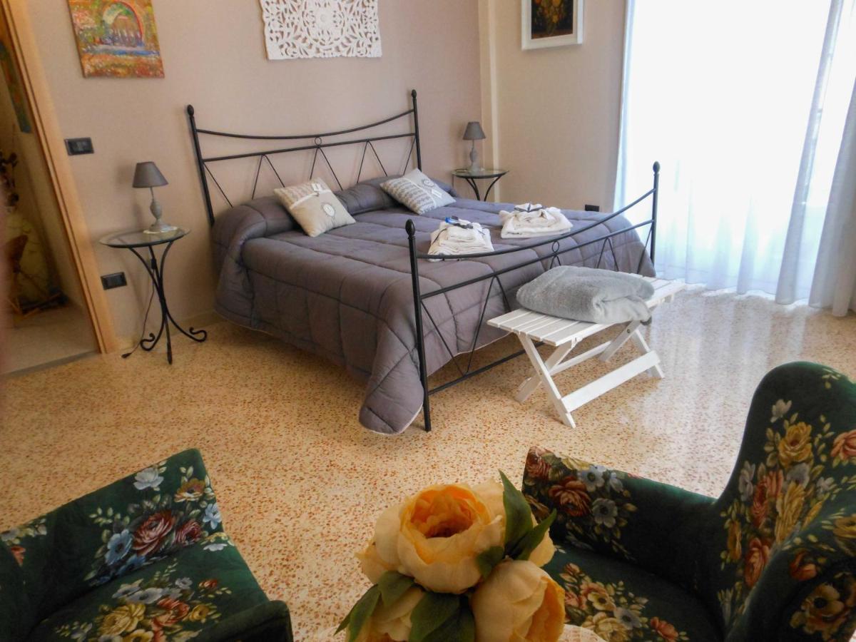 Salerno Centraal Apartment Luaran gambar